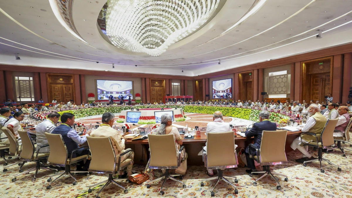 %E0%A4%98%E0%A5%80-%E0%A4%AE%E0%A4%95%E0%A5%8D%E0%A4%96%E0%A4%A8+%E0%A4%B8%E0%A5%87+%E0%A4%B2%E0%A5%87%E0%A4%95%E0%A4%B0+%E0%A4%8F%E0%A4%B8%E0%A5%80-%E0%A4%9F%E0%A5%80%E0%A4%B5%E0%A5%80%2C+%E0%A4%AB%E0%A5%8D%E0%A4%B0%E0%A4%BF%E0%A4%9C+%E0%A4%A4%E0%A4%95...+%E0%A4%AC%E0%A4%B8+%E0%A4%8F%E0%A4%95+%E0%A4%A6%E0%A4%BF%E0%A4%A8+%E0%A4%87%E0%A4%82%E0%A4%A4%E0%A4%9C%E0%A4%BC%E0%A4%BE%E0%A4%B0%2C+GST+%E0%A4%9B%E0%A5%82%E0%A4%9F+%E0%A4%B2%E0%A4%BE%E0%A4%8F%E0%A4%97%E0%A5%80+%E0%A4%AC%E0%A4%B9%E0%A4%BE%E0%A4%B0%2C+175+%E0%A4%9A%E0%A5%80%E0%A4%9C%E0%A4%BC%E0%A5%87%E0%A4%82+%E0%A4%B9%E0%A5%8B+%E0%A4%9C%E0%A4%BE%E0%A4%8F%E0%A4%81%E0%A4%97%E0%A5%80+%E0%A4%B8%E0%A4%B8%E0%A5%8D%E0%A4%A4%E0%A5%80%21